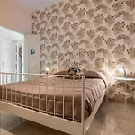 Cumpari Turiddu 4* Syrakuzy
